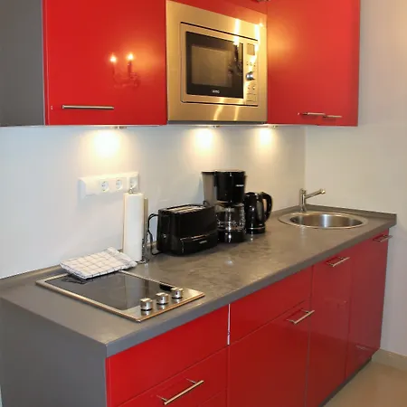 Stars Essener Strasse Apartament *