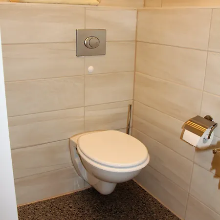 Stars Essener Strasse Apartament