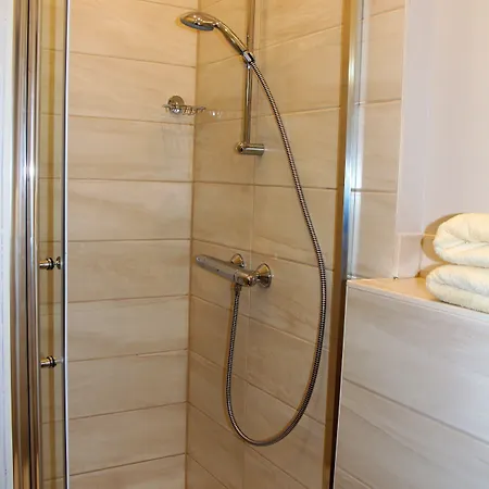 Apartament Stars Essener Strasse Berlin