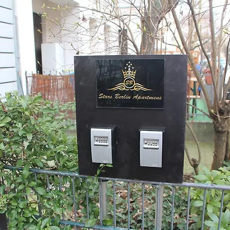 Stars Essener Strasse Apartament *