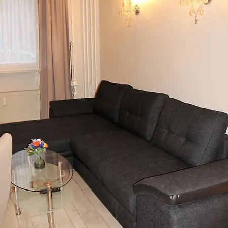 Apartament Stars Essener Strasse Berlin