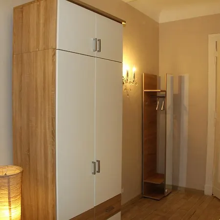 Stars Essener Strasse *