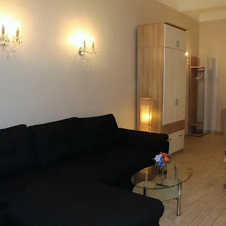 Stars Essener Strasse *