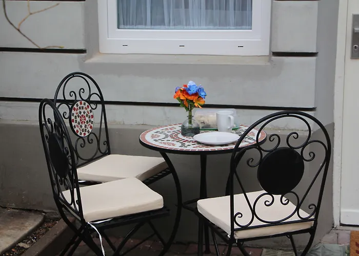 Stars Essener Strasse Apartamento Berlim