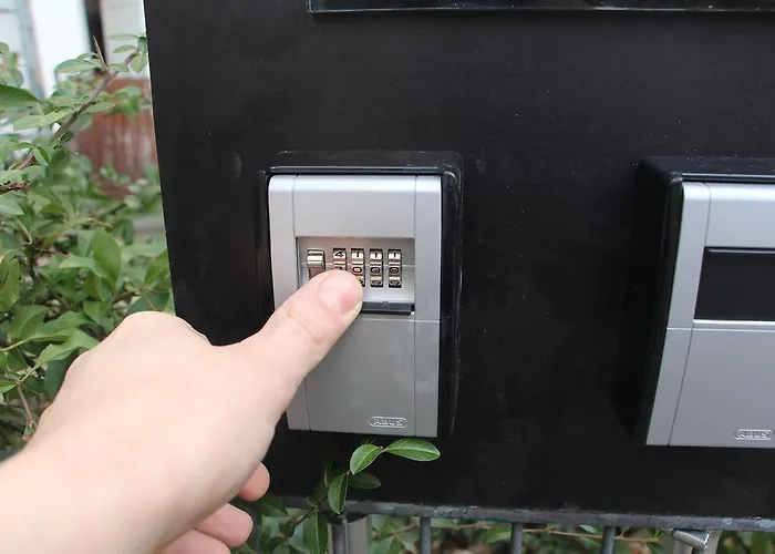 Stars Essener Strasse Apartment Berlin