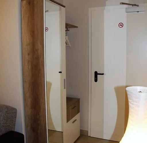 Stars Essener Strasse Apartamento *