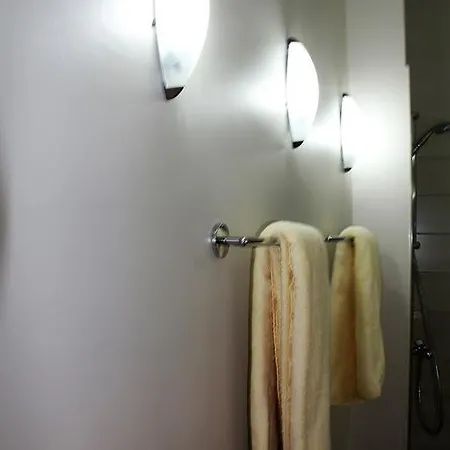 Stars Essener Strasse ベルリン